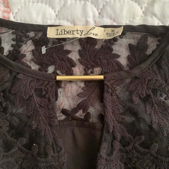 NWOT Black Lace Elastic Waist Blouse - Picture 2 of 4